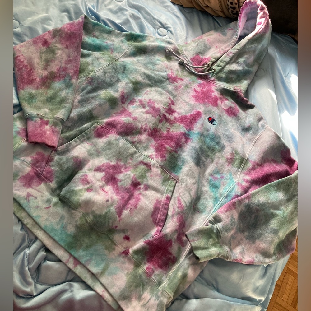 Champion XL reverse weave hoodie tie dye